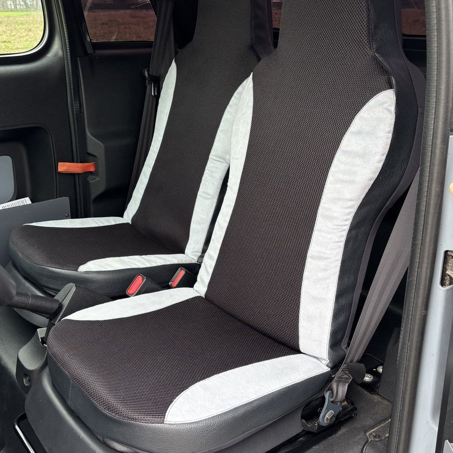 Coprisedili Dulcora montati sui sedili di una Citroën Ami